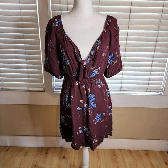 Xhilaration Women's Floral Print Mini Dress - Picture 3 of 13